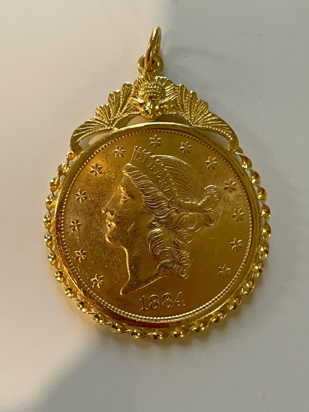 21.6k Gold Liberty Coin Pendant